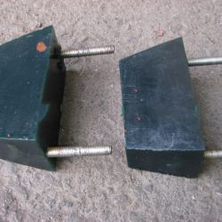 Універсальний відбійник